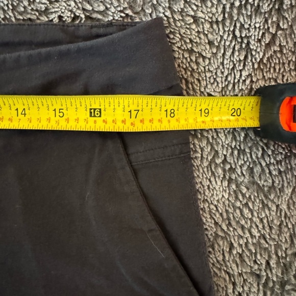 LULULEMON Men’s Shorts - Picture 10 of 16